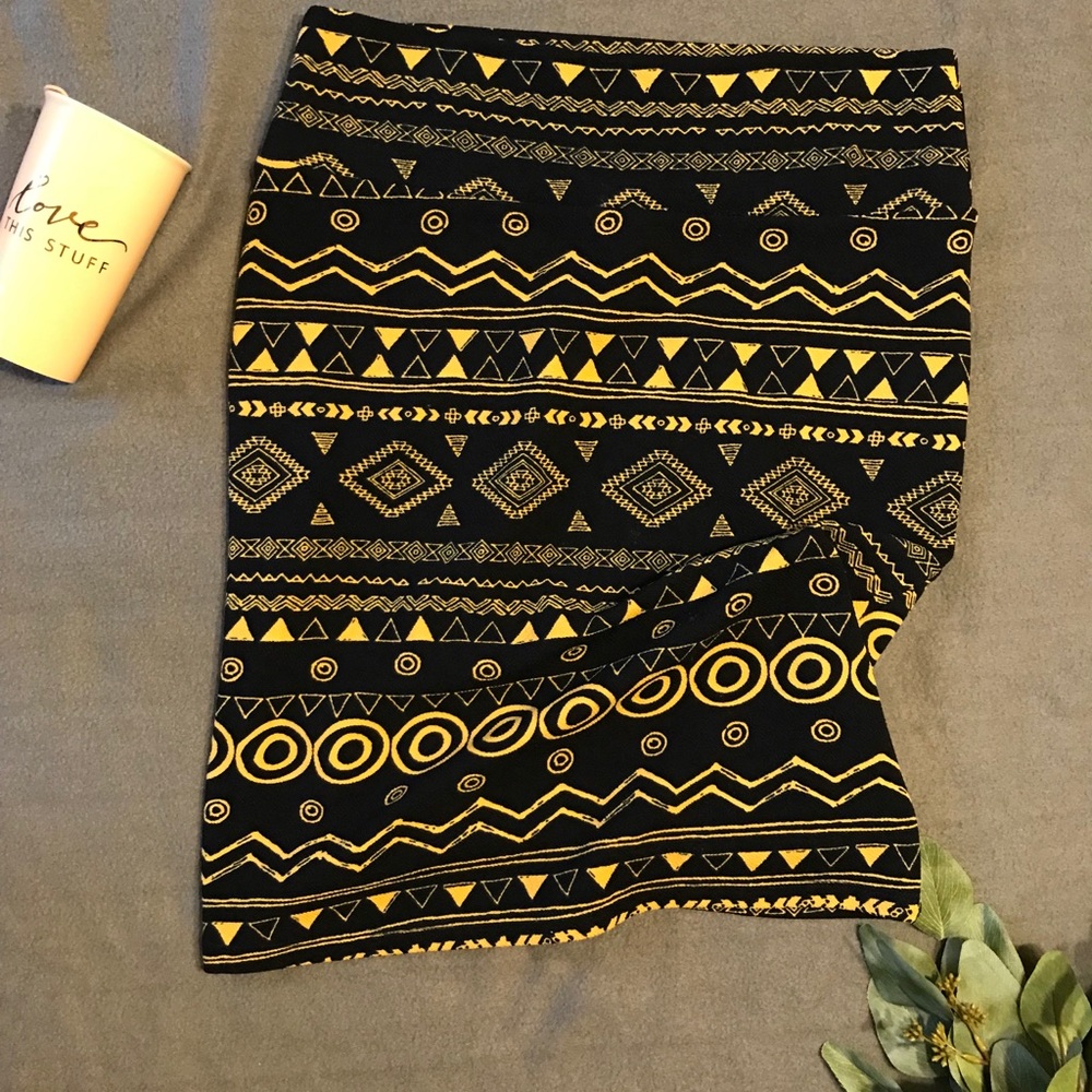 Lularoe pencil skirt (Cassie)